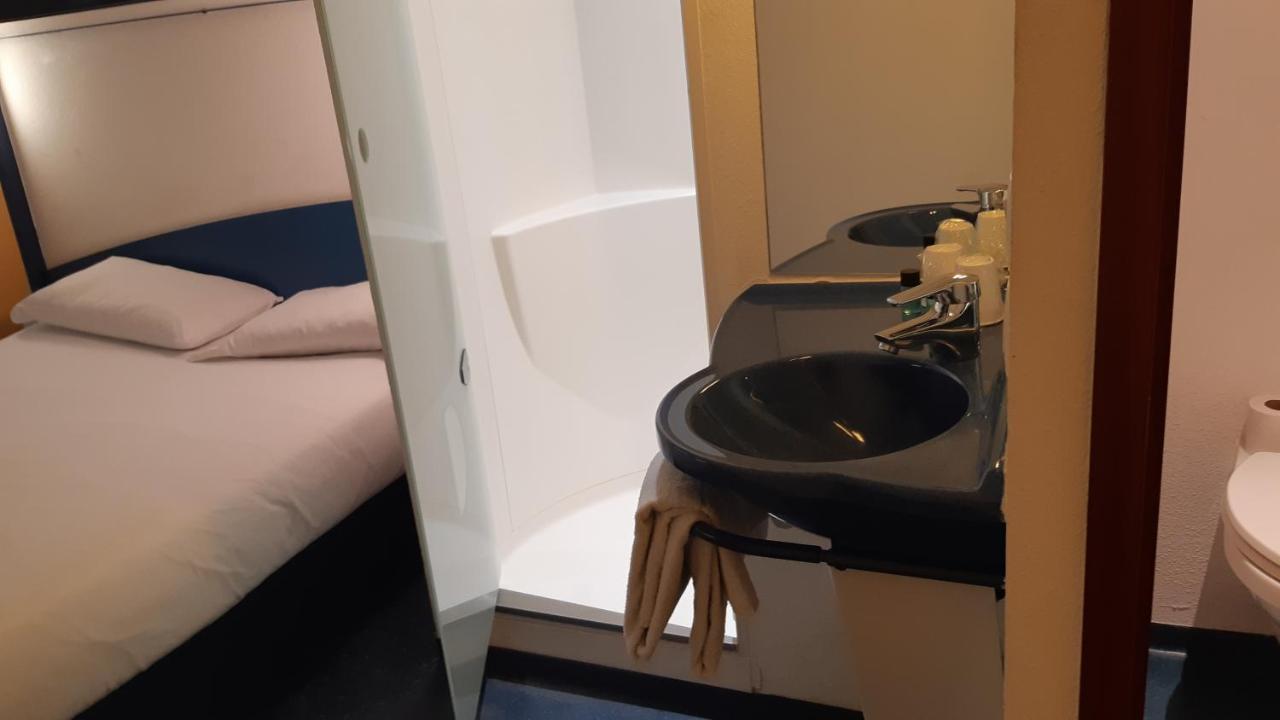 Kyriad Direct Montauban Centre エクステリア 写真