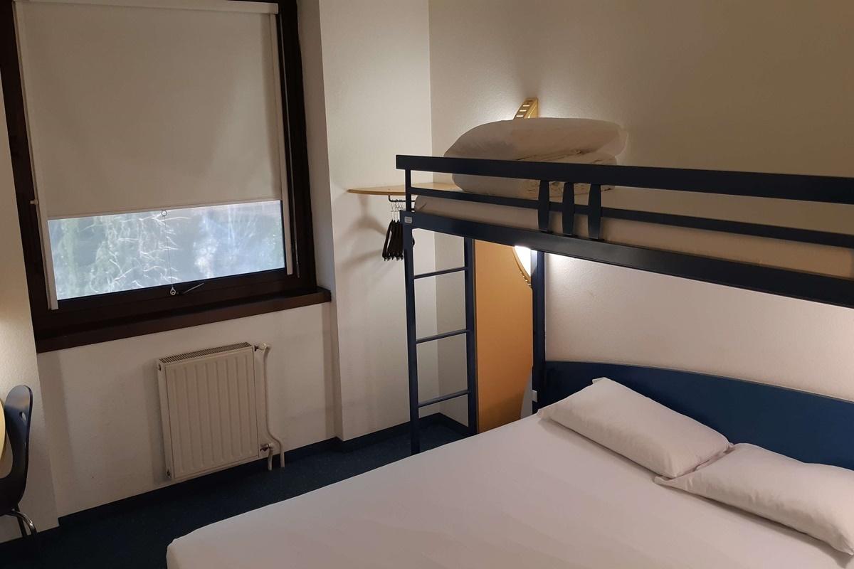 Kyriad Direct Montauban Centre エクステリア 写真