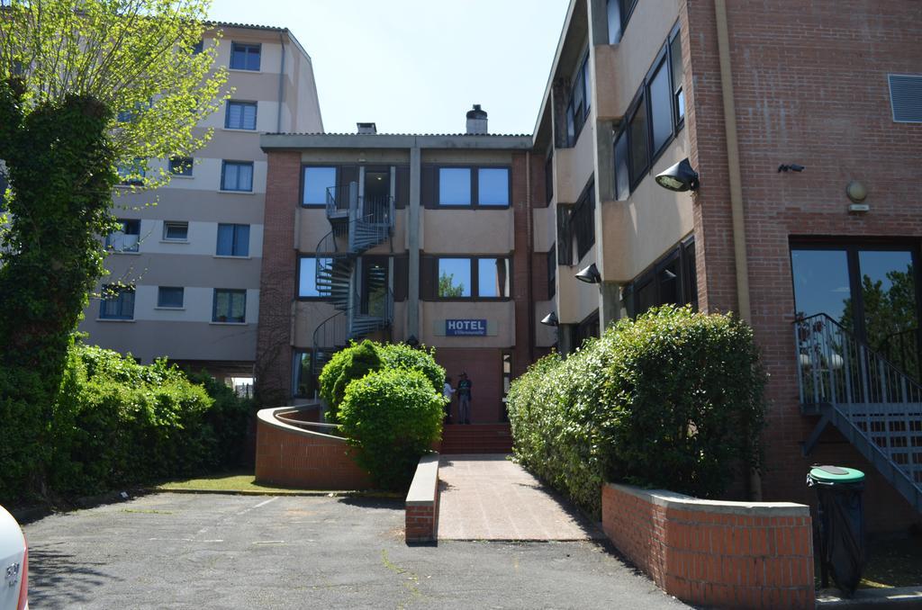 Kyriad Direct Montauban Centre エクステリア 写真